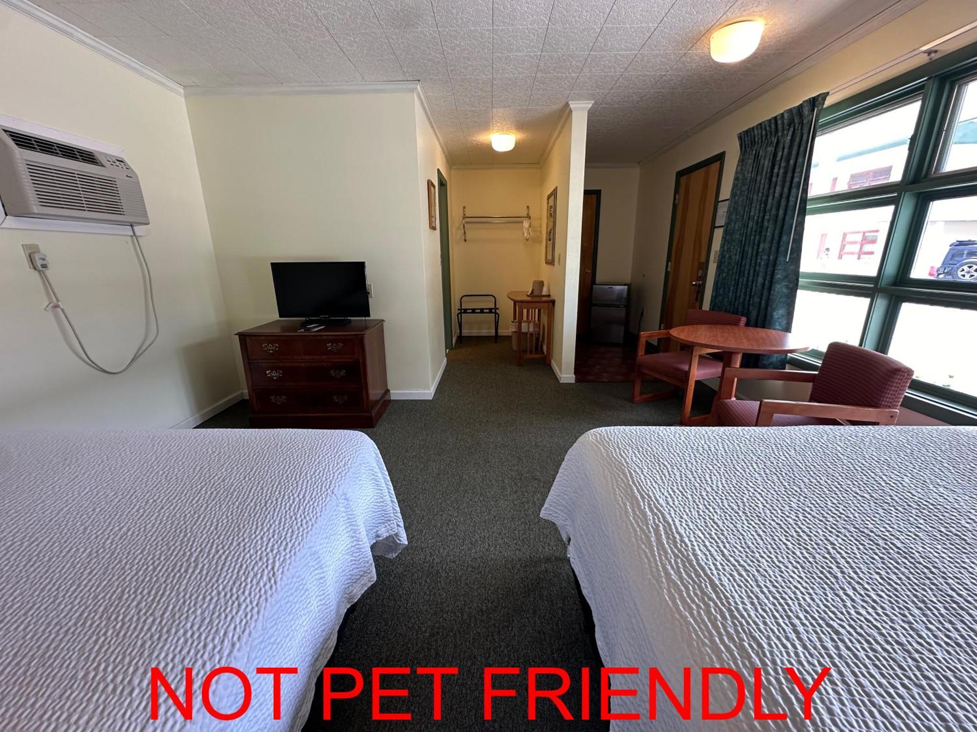 O'Sullivan'S Motel Lake George Bagian luar foto